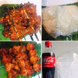 โครงไก่ย่าง 3 ไม้ ตูดไก่ 2 ไม้ หนังไก่ 2 ไม้ ข้าวเหนียว 1 ห่อ น้ำแข็ง+ โค๊ก