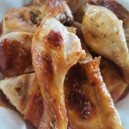 ส้มตำโรงกุ้ง(ไก่ย่างวิเชียรบุรี)สุดซอยดับเพลิง