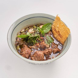 เกาเหลาน้ำตกหมูคุโรบุตะ หมูตุ๋น