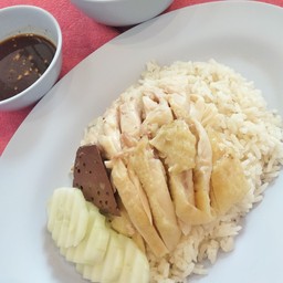 ข้าวมันไก่ต้ม