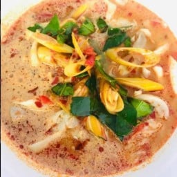 เดชาหัวปลาหม้อไฟ (ก๋วยเตี๋ยวปลา)