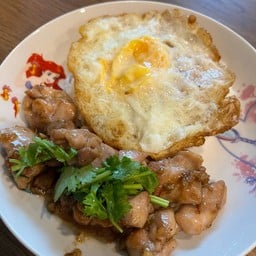 Longrear ลองแรร์ ขนมจีนน้ำยาปูปักษ์ใต้ ราชพฤกษ์