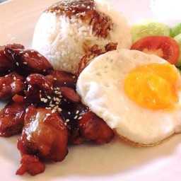 ข้าวไก่คาราเกะ+ไข่ดาว