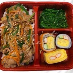 ชุดเบนโตะ ข้าวหน้าหมูผัดซอสญี่ปุ่น