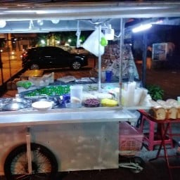 น้ำเต้าหู้&ขนมปังปิ้งเตาถ่าน