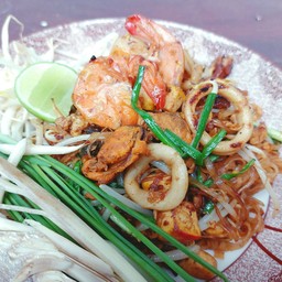ผัดไทยออสซี่ (ทะเล)