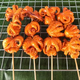 ร้านเจ๊ณี ปลาหมึกย่าง น้ำจิ้มแซ่บ