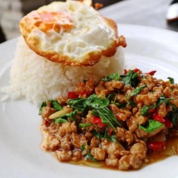 แดกกระเพรามั้ย ( By SP)
