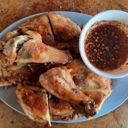 ร้านส้มตำไก่ย่างวิเชียรบุรี(พ่อแอ๊ด-แม่เพียน) 56