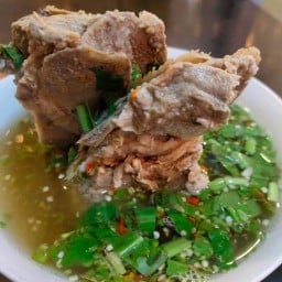 คนละยำ คาเฟ่ ปราจีนบุรี