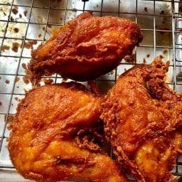 ไก่ทอดหาดใหญ่ @ fon ปากเกร็ด