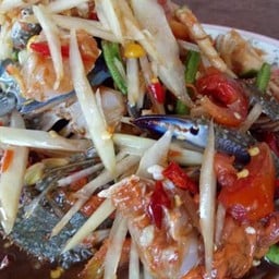 นัวร์ก่อนถึงHome อรัญประเทศ