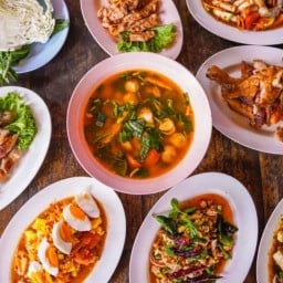 แซ่บยโส 2
