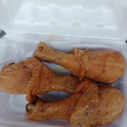 น่องไก่3ชิ้นพร้อมน้ำจิ้ม
