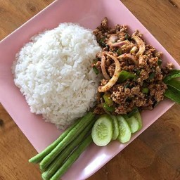 ข้าวหน้าลาบหมู+ไข่ดาว