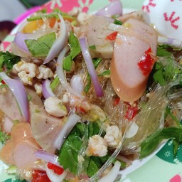 ยำวุ้นเส้นหมูสับ