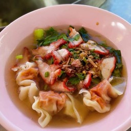 ชายสี่ บะหมี่เกี๊ยว เขาคันทรง