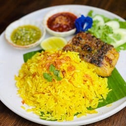 ข้าวขมิ้นปลากะพงย่าง