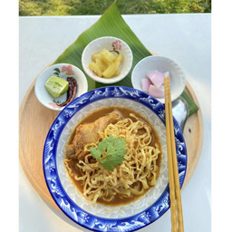 เฮือนใต้ถุนบ้าน