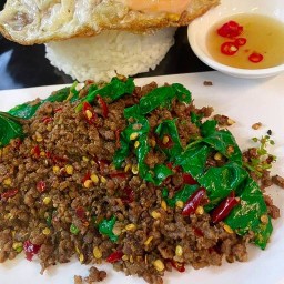 กะเพราพริกแห้ง สูตรโบราณ