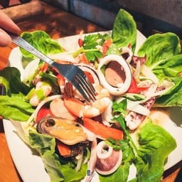 ยำทะเลรวมมิตร