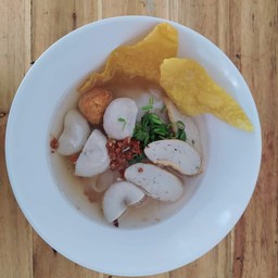 น้ำใสลูกชิ้นปลา