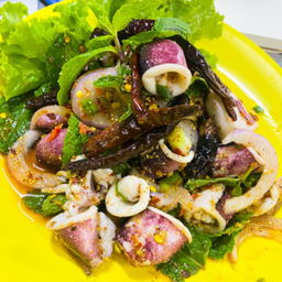 ลาบปลาหมึก