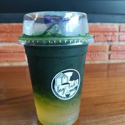 ชาเขียวน้ำผึ้งมะนาว (มะนาวสด)