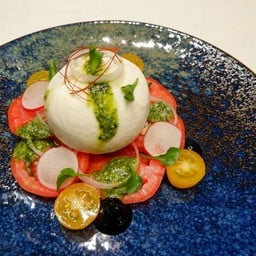 BURRATA CAPRESE