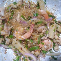 ลาบวุ้นเส้น