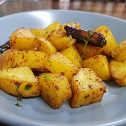 ปีโร อาลู