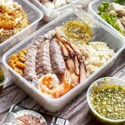 IZEBox Crab Delivery