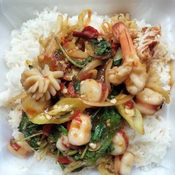 Yuki ข้าวกระเพราแซ่บ Yuki กระเพราแซ่บ