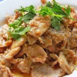 ตามสั่งและน้ำชง By ยายเพรา