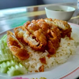ข้าวมันไก่ทอด_พิเศษ