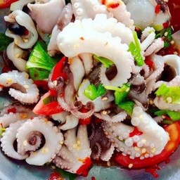 ยำหมึกสาย