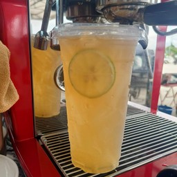 ชาเขียวมะนาวน้ำผึ้ง