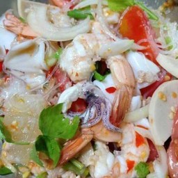 ยำวุ้นเส้น