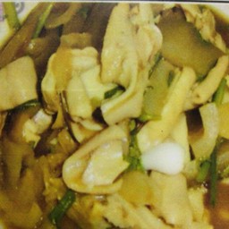 ผักกาดกระป๋องผัดกระเพาะหมู