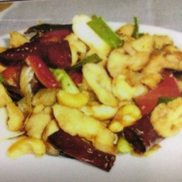 ไก่ผัดเม็ดมะม่วงง