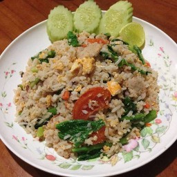 บ้านเครปอิ่มอร่อย By น้องพั้นซ์ เครปอิ่มอร่อย