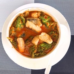 แกงส้มชะอมปลาช่อน