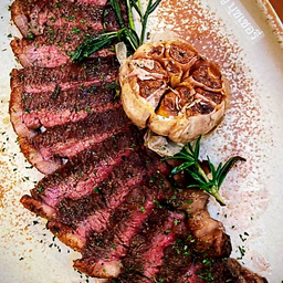 สเต็กเนื้อหางจะเข้(Tri-tip)ไทย-วากิว ดรายเอจ 200g.mbs4-5