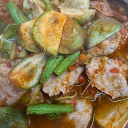 แกงป่าลูกชิ้นปลากราย