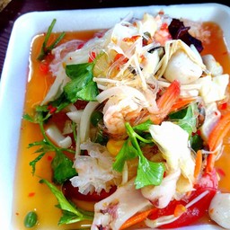 ยําวุ้นเส้นรวมมิตร