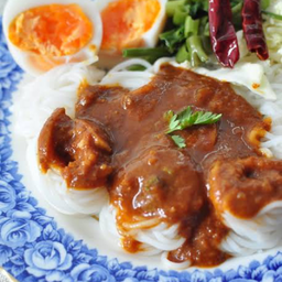 ขนมจีนน้ำพริก(น้ำยาหวาน)