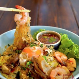 สุกี้ผัดแห้งทะเล