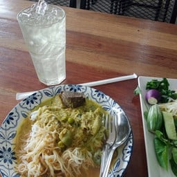 ขนมจีนบ้านคุณย่า หาดใหญ่