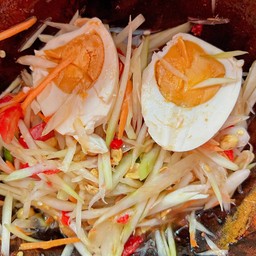 ตำไทยไข่เค็ม