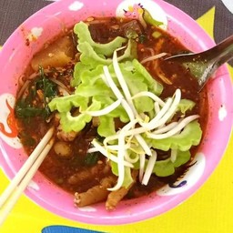ก๋วยเตี๋ยวไก่มะระบุฟเฟ่ต์